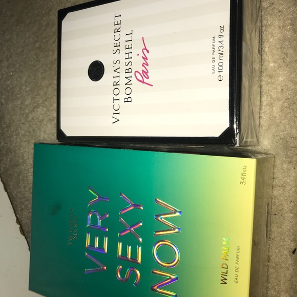 Very sexy & Bombshell - Picture 2 of 2